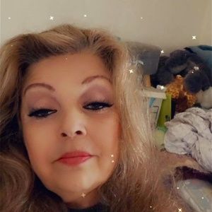 Meet your Posher, Donnalee